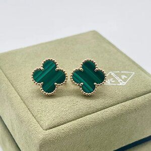 Van Cleef & Arpels earrings